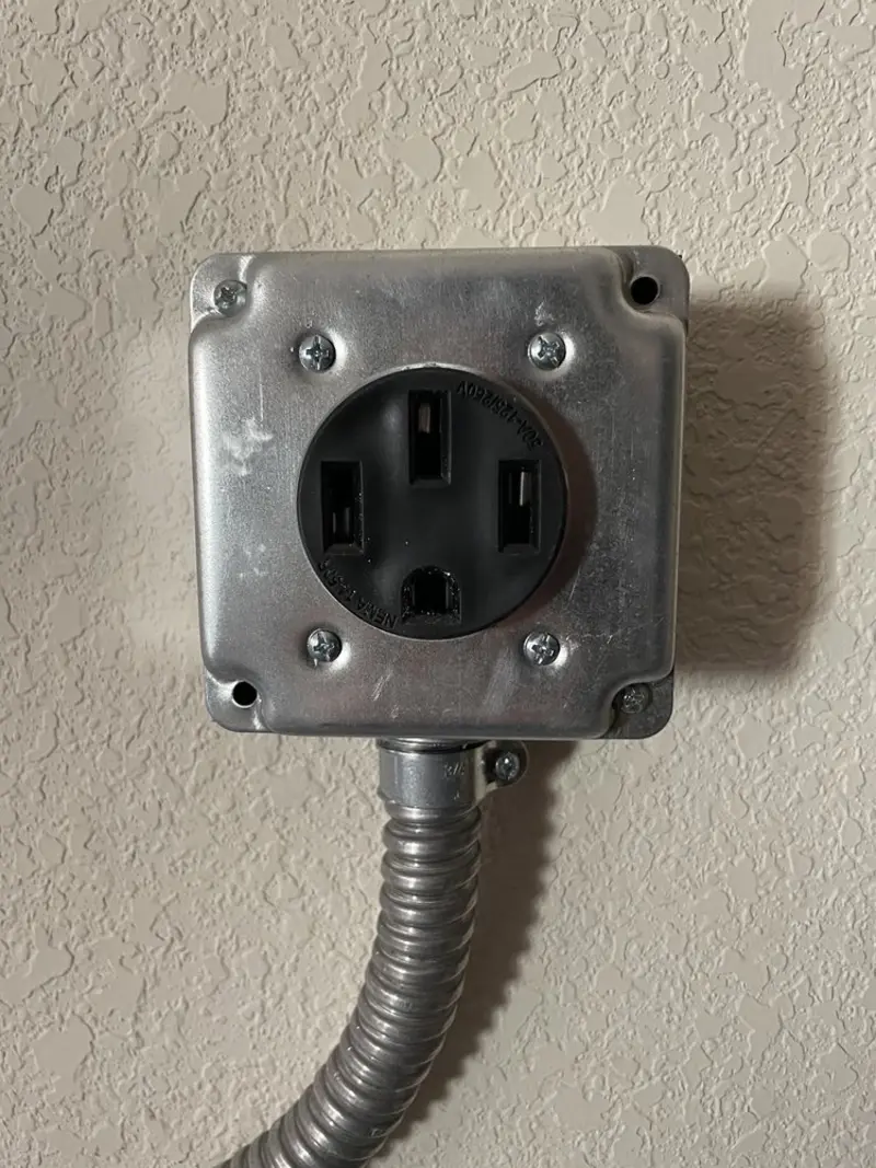 NEMA 14-50 outlet installed for Electrical Panel Upgrade in Woodlake